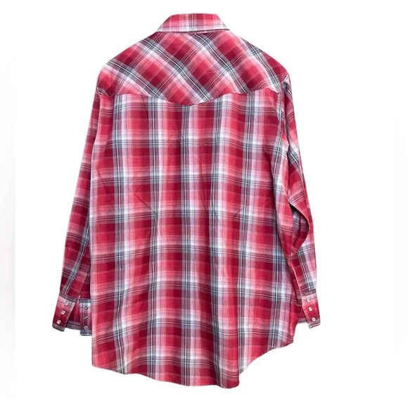 Plains Western Wear Long-Sleeve Red Plaid Size Large with Pearl Snaps - Picture 2 of 4